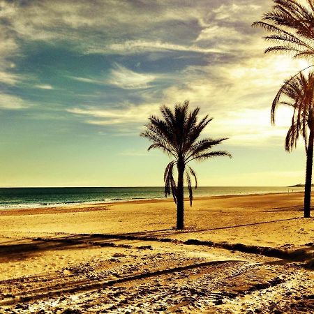 "Campello Beachside Duplex, Coastal Escape, Only 50 Meters From Sea" El Campello Luaran gambar
