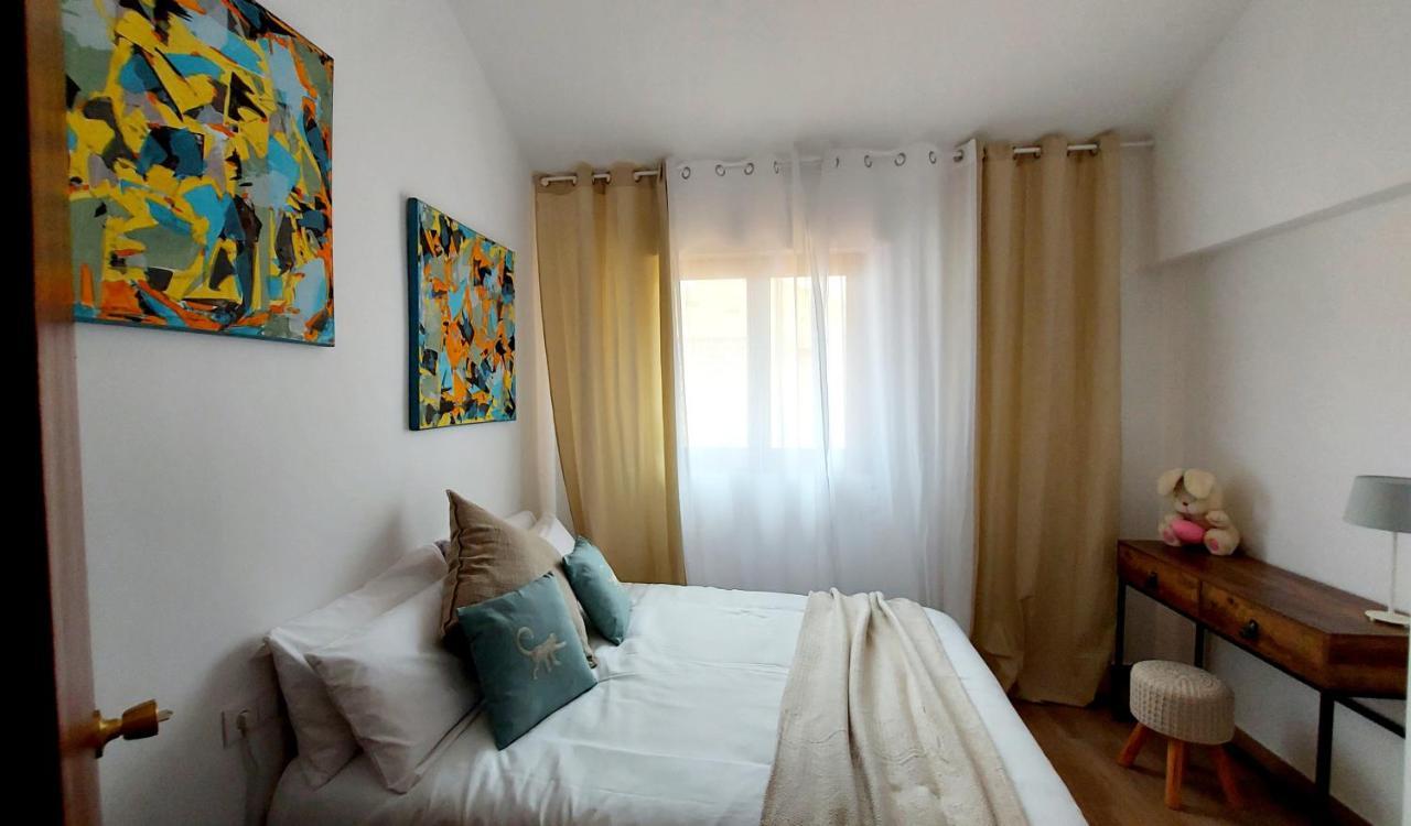 "Campello Beachside Duplex, Coastal Escape, Only 50 Meters From Sea" El Campello Luaran gambar