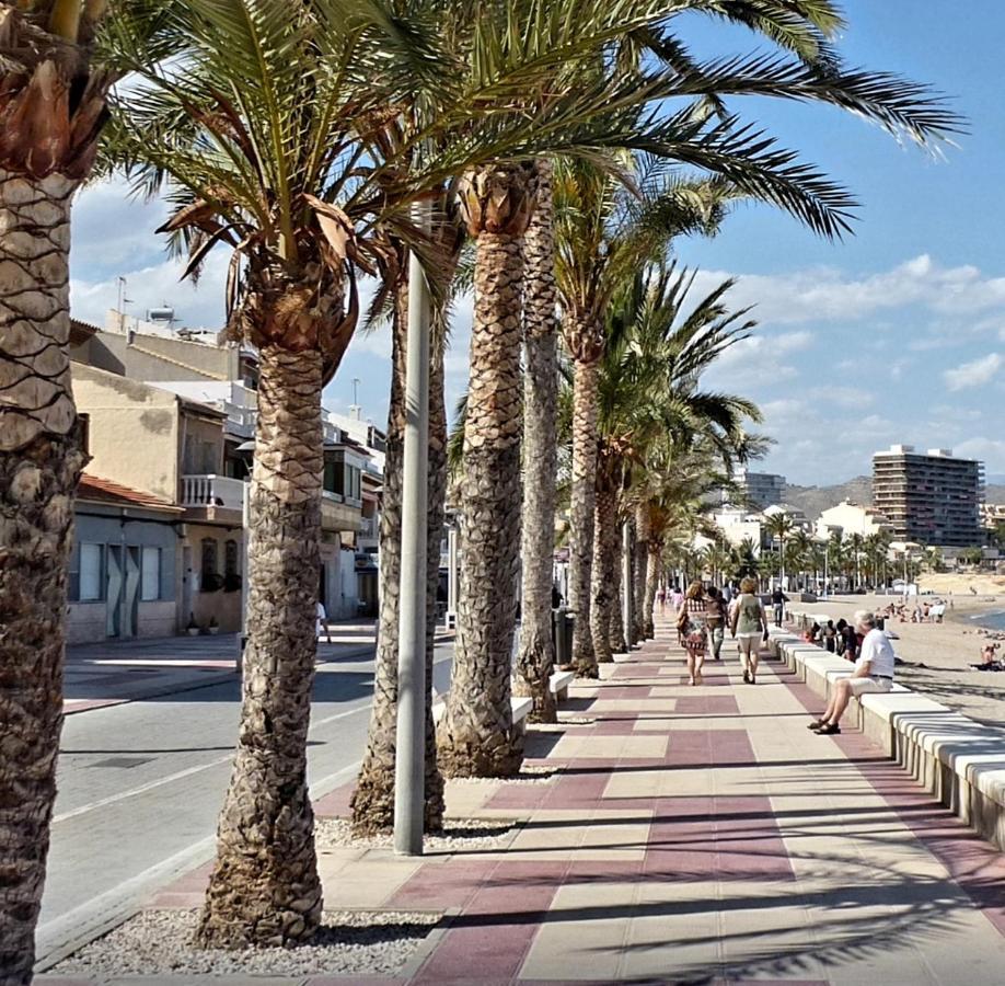 "Campello Beachside Duplex, Coastal Escape, Only 50 Meters From Sea" El Campello Luaran gambar