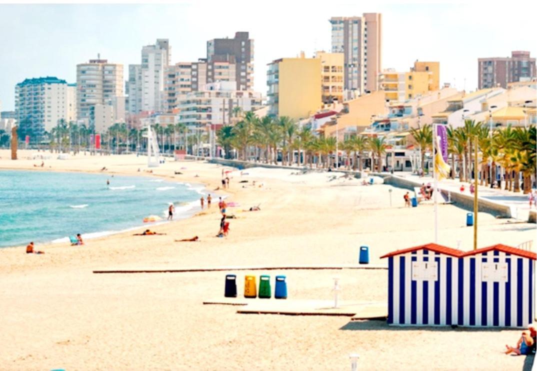 "Campello Beachside Duplex, Coastal Escape, Only 50 Meters From Sea" El Campello Luaran gambar