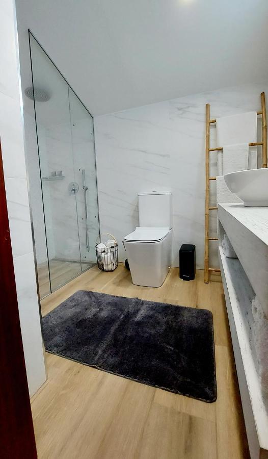 "Campello Beachside Duplex, Coastal Escape, Only 50 Meters From Sea" El Campello Luaran gambar